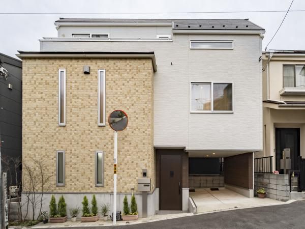 3LDK House for Sale in Komagome, Toshima-ku, Tokyo - Thumbnail 2