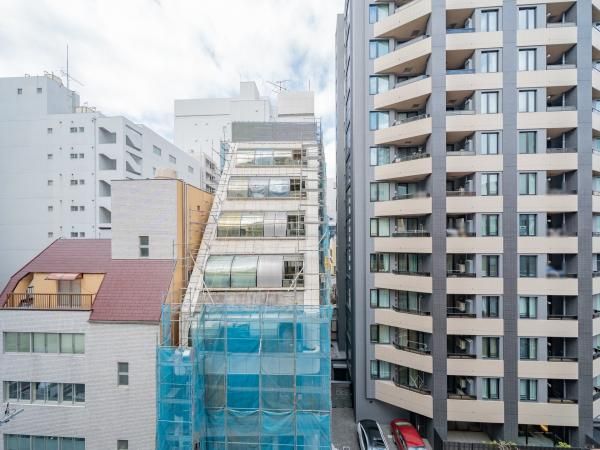 2LDK Apartment for Sale in Chiyoda-ku, Tokyo - 51.2m2 - Thumbnail 4