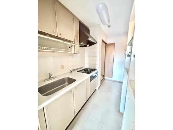 1LDK Apartment for Sale in Funabori, Edogawa, Tokyo - Thumbnail 4