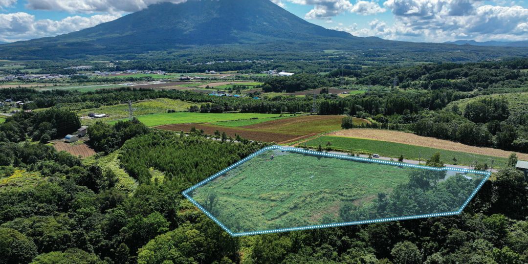 2.4 Hectare Land for Sale in Niseko Hanazono with Mountain Views - Thumbnail 4