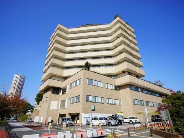 2LDK Apartment for Sale in Nakameguro, Meguro City - Thumbnail 2