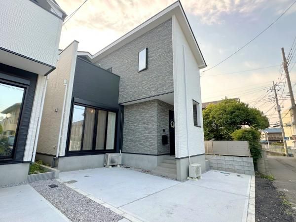 2LDK+S Detached House for Sale in Tokorozawa, Saitama - Thumbnail 2