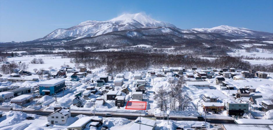 306m² Corner Land Plot in Takasago, Kutchan - Thumbnail 4