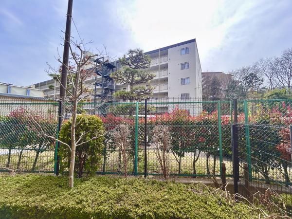3LDK Renovated Apartment in Funabashi, Chiba - 87.9m2 - Thumbnail 3