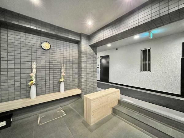 1LDK Apartment for Sale in Akasaka, Minato City, Tokyo - Thumbnail 4
