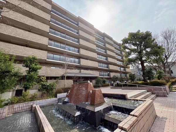 3LDK Apartment with Takano River Views in Kyoto's Sakyo Ward - Thumbnail 3