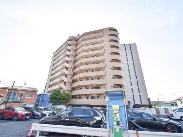 3LDK Apartment for Sale in Tsurumi-ku, Yokohama - Thumbnail 2