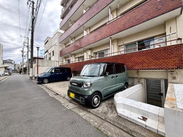Renovated 1LDK Apartment Near Gakugei-Daigaku Station - Thumbnail 3