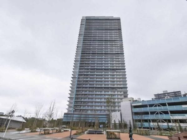 Makuhari Bay Park Rise Gate Tower 3LDK+WIC Apartment for Sale - Thumbnail 3