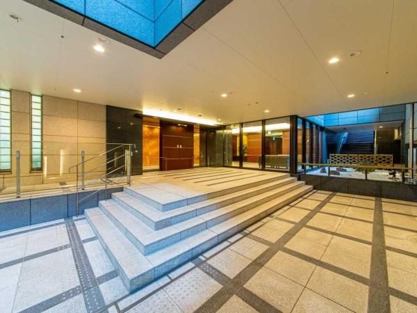 1LDK Apartment in Higashi-Ikebukuro, Toshima City, Tokyo - Thumbnail 4