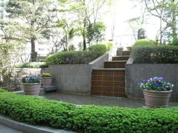 2LDK Apartment for Sale in Saitama City, Saitama - Thumbnail 4