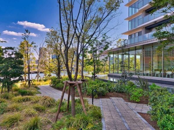 2LDK Apartment for Sale in Toyosu, Koto-ku, Tokyo - 58.31m2 - Thumbnail 2