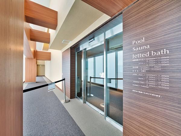 2LDK Apartment in Toyosu, Koto-ku, Tokyo – 80.38m² - Thumbnail 3