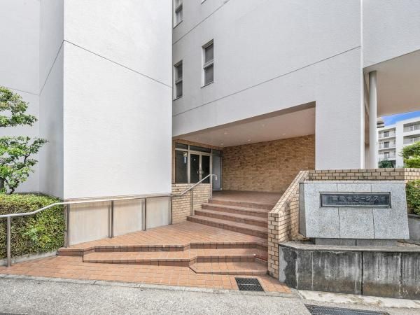 4LDK Apartment for Sale in Miyamae-ku, Kawasaki - Thumbnail 4