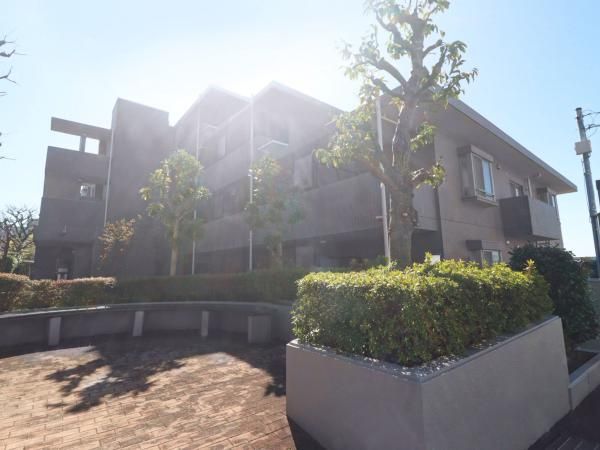 3LDK Apartment for Sale in Shin-Ishikawa, Yokohama - 68.68sqm - Thumbnail 3