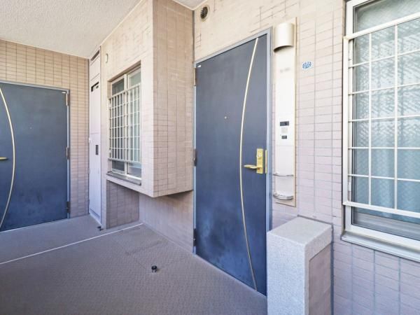 3LDK Apartment for Sale in Shin-Ishikawa, Yokohama - 68.68sqm - Thumbnail 4
