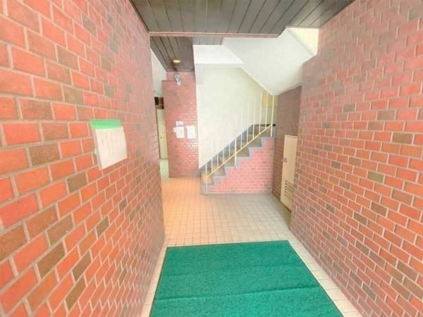 102.77m2 Renovated Maisonette Apartment in Shibuya, Tokyo - Thumbnail 3