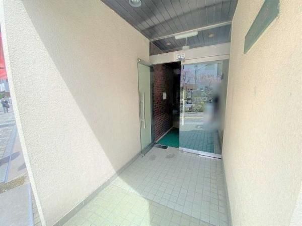 102.77m2 Renovated Maisonette Apartment in Shibuya, Tokyo - Thumbnail 4