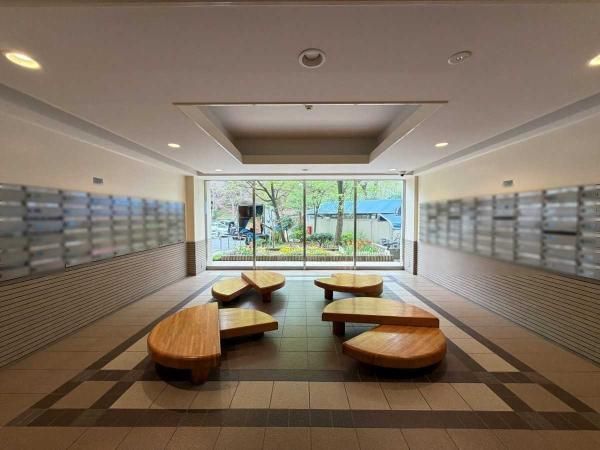 Renovated 3LDK Apartment in Itabashi, Tokyo | Sun City J - Thumbnail 3