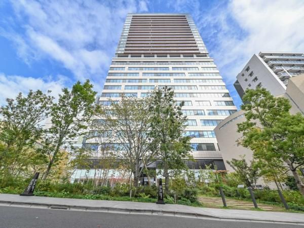 Brands Shibuya Sakuragaoka 1LDK Apartment in Shibuya, Tokyo - Thumbnail 2