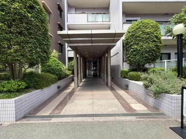 Renovated 3LDK Apartment in Saitama City - 75m² - Thumbnail 2