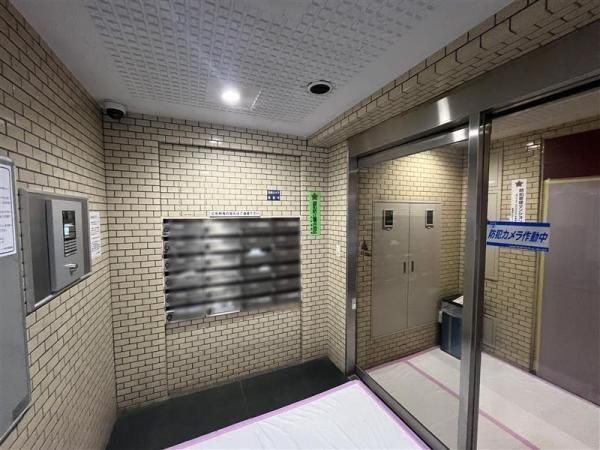 Renovated 1LDK Apartment in Higashi-Oi, Shinagawa - Thumbnail 4
