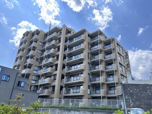 3LDK Apartment for Sale in Minami-ku, Saitama City - Thumbnail 2