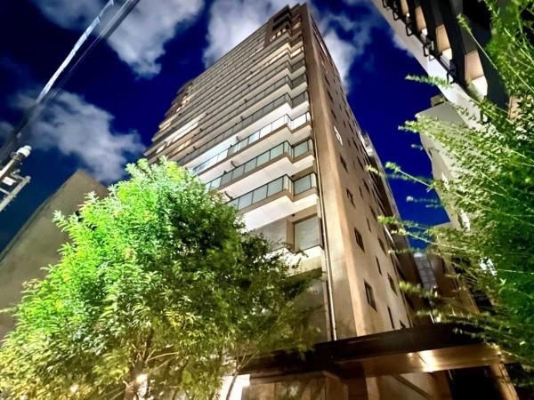2LDK Apartment for Sale in Yushima, Bunkyo-ku, Tokyo - Thumbnail 2