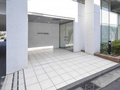 Renovated 1LDK Apartment for Sale in Nishi Ward, Yokohama — Front_door, Nishi, Kanagawa