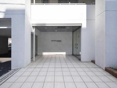 Renovated 1LDK Apartment for Sale in Nishi Ward, Yokohama — Front_door, Nishi, Kanagawa