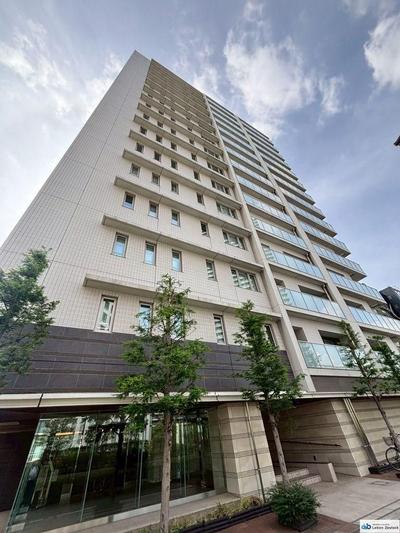 3LDK Apartment for Sale in Shionome, Koto-ku, Tokyo - 66.52 sqm — Apartment, Koto, Tokyo