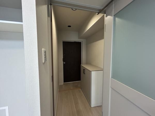 2LDK Renovated Apartment in Higashi-Oi, Shinagawa - Thumbnail 3