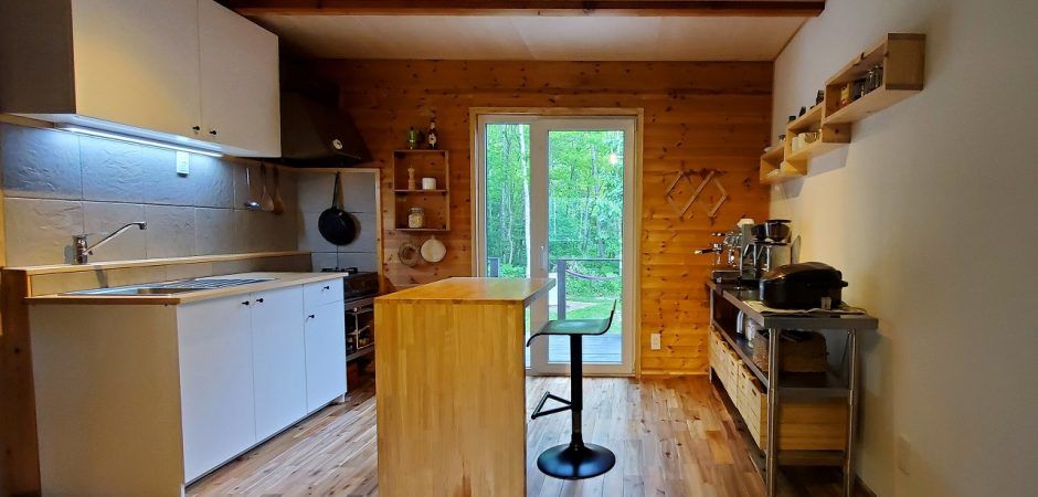 2-Bedroom Ski Chalet in Kondo, Niseko - Thumbnail 4