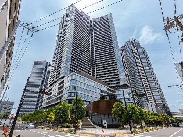 1LDK Apartment for Sale in Kachidoki, Chuo-ku, Tokyo - Thumbnail 4