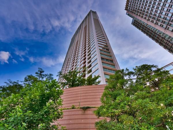 2LDK Apartment in Park Court Akasaka The Tower, Minato City - Thumbnail 2