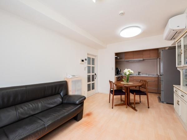 3LDK+S Apartment for Sale in Naka-Kasai, Edogawa-ku, Tokyo - Thumbnail 4