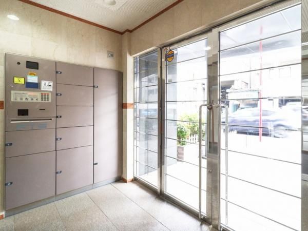 3LDK Renovated Apartment for Sale in Tachikawa, Tokyo - Thumbnail 4