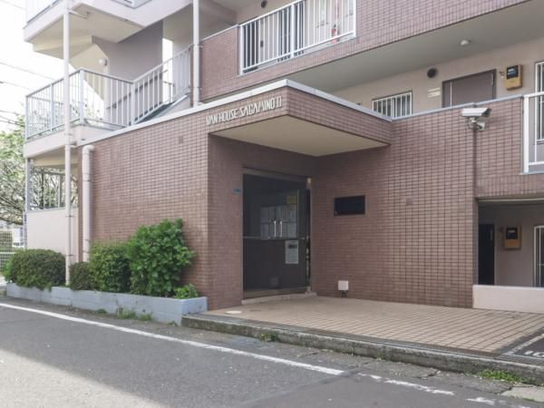 3LDK Apartment for Sale in Ebina, Kanagawa - Thumbnail 2