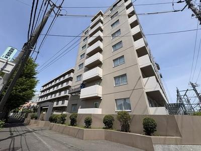 Renovated 4LDK Apartment in Higashi-ku, Sapporo — Apartment, Higashi, Hokkaido