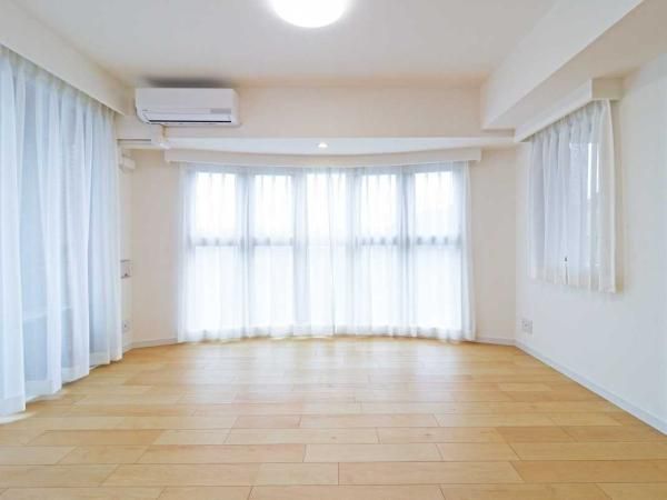 Renovated 3LDK Apartment in Tama City, Tokyo - Thumbnail 4