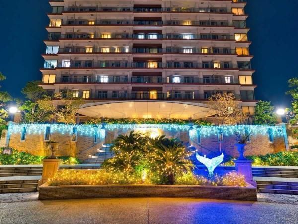 Park Tower Harumi 2LDK Apartment for Sale in Chuo-ku, Tokyo - Thumbnail 3