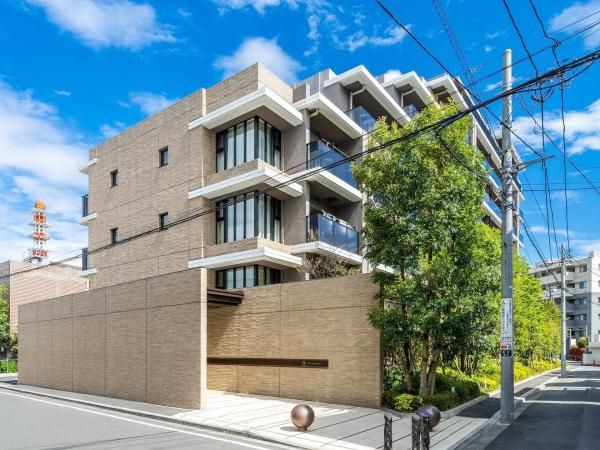 3LDK Apartment for Sale in Tachikawa, Tokyo - 70.59m2 - Thumbnail 2