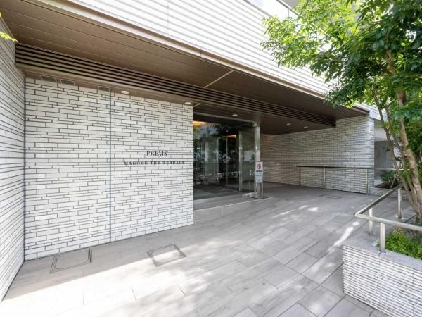 Presis Umagome The Terrace 2LDK Apartment for Sale in Ota, Tokyo - Thumbnail 2