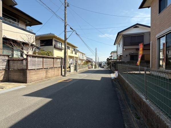Renovated 5LDK House in Ayase, Kanagawa - 118m2 - Thumbnail 2