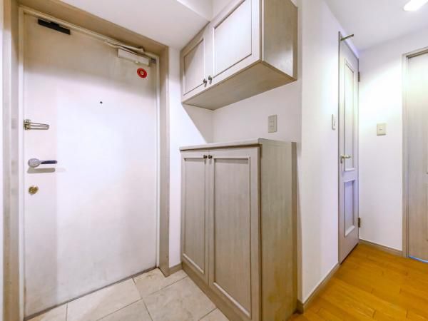 2LDK Apartment for Sale in Funabashi, Chiba - Thumbnail 4
