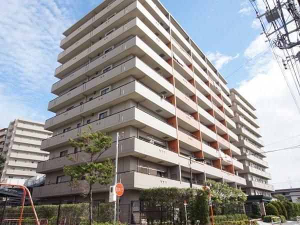 3LDK Apartment for Sale in Ichikawa, Chiba - Thumbnail 2