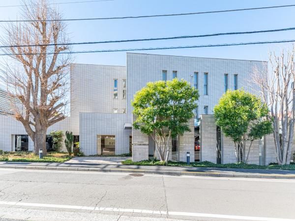 2LDK+S Apartment for Sale in Naka-ku, Yokohama - 85.51m² - Thumbnail 3