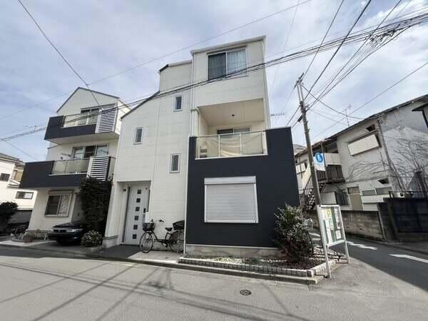4LDK Detached House in Nakano, Tokyo | 112 sqm, Near Sasazuka Station - Thumbnail 4