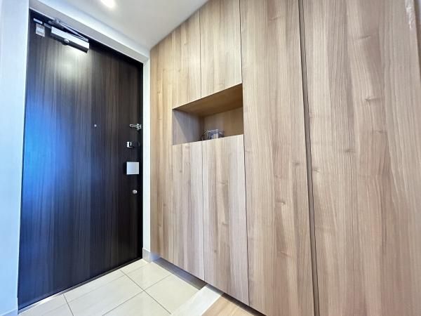 2LDK Apartment in Tachikawa Tower with Park Views - Thumbnail 4