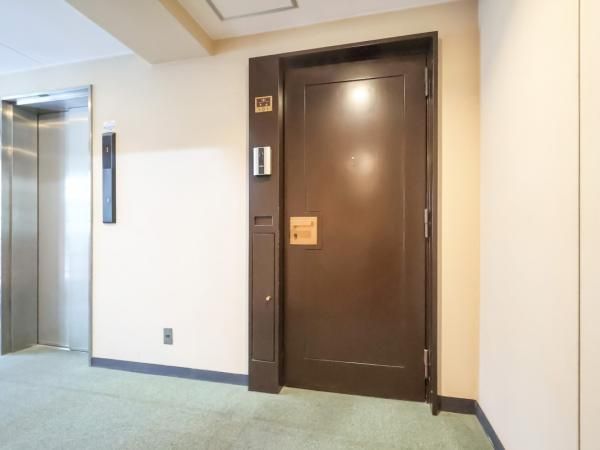 1LDK Apartment in Shibuya with Private Garden and Terrace - Thumbnail 4